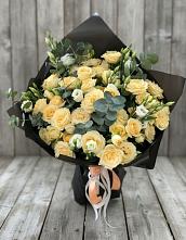 Букет цветов из:  Розы и Лизиантусы #REPLACE_PRED# Гай-Кодзор