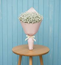 Букет цветов из:  Гипсофила в Гай-Кодзор