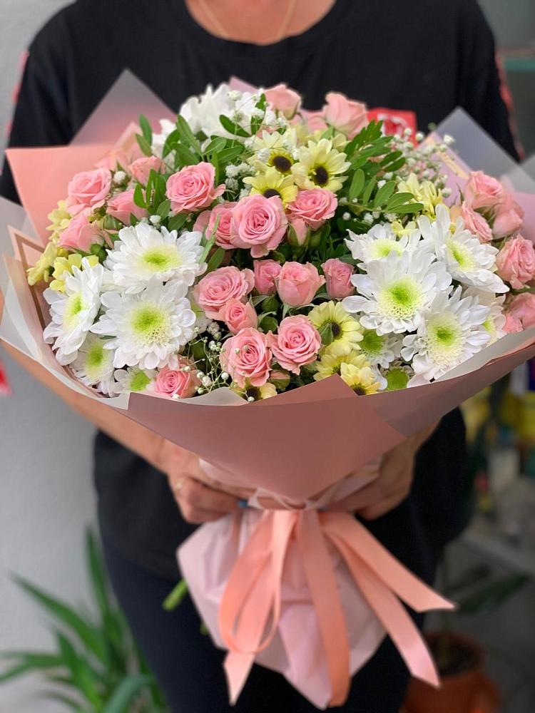 Букет цветов из: Розы и Хризантемы в Гай-Кодзор