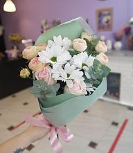 Букет милый в Гай-Кодзор Букет цветов из: Хризантемы и Розы в Гай-Кодзор