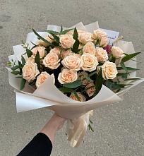 Букет Кремовые розы Латте в Гай-Кодзор