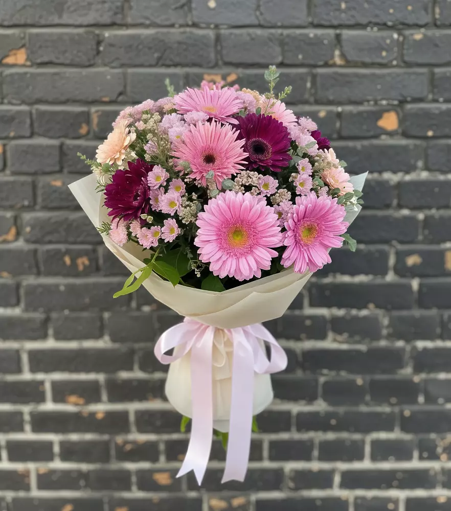 Букет цветов из: Герберы и Хризантемы в Гай-Кодзор