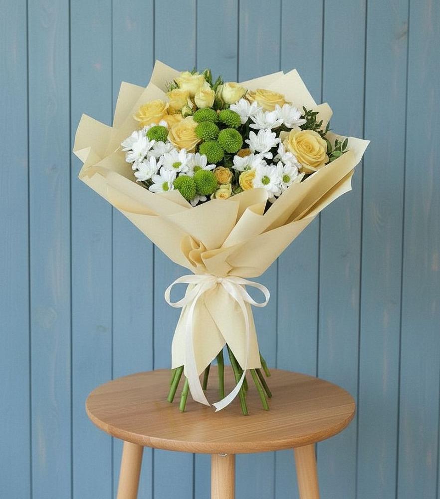 Букет цветов из: Хризантемы и Розы в Гай-Кодзор