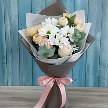 Букет цветов из:  Хризантемы и Розы в Гай-Кодзор