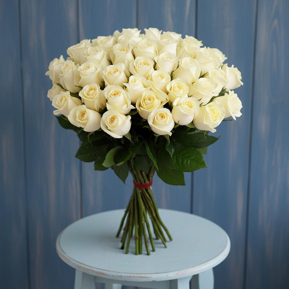 Букет 51 Белая роза Эдлесс Лав в Гай-Кодзор