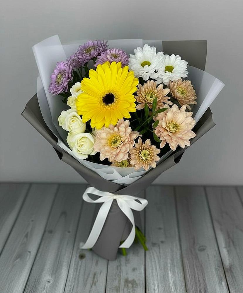 Букет цветов из: Розы, Герберы и Хризантемы в Гай-Кодзор