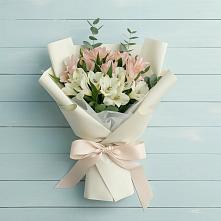 Букет цветов из:  Альстромерии #REPLACE_PRED# Гай-Кодзор