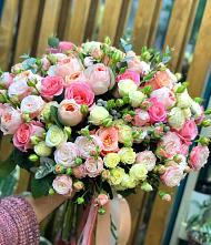 Букет цветов из:  Розы #REPLACE_PRED# Гай-Кодзор