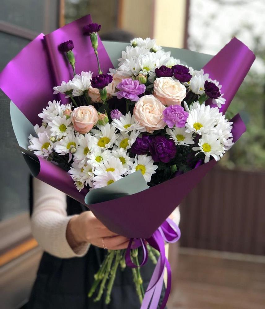 Букет цветов из: Хризантемы, Гвоздики и Розы в Гай-Кодзор