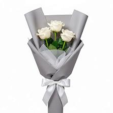Букет 3 белые розы в Гай-Кодзор