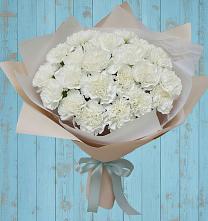 Букет цветов из:  Гвоздики #REPLACE_PRED# Гай-Кодзор