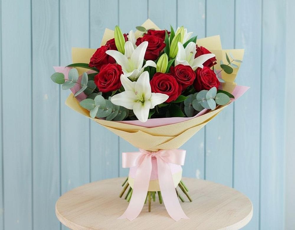 Букет цветов из: Лилии и Розы в Гай-Кодзор